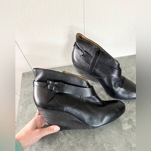 Schuler and Sons Anthropologie black Philadelphia ankle boots booties leather 10
